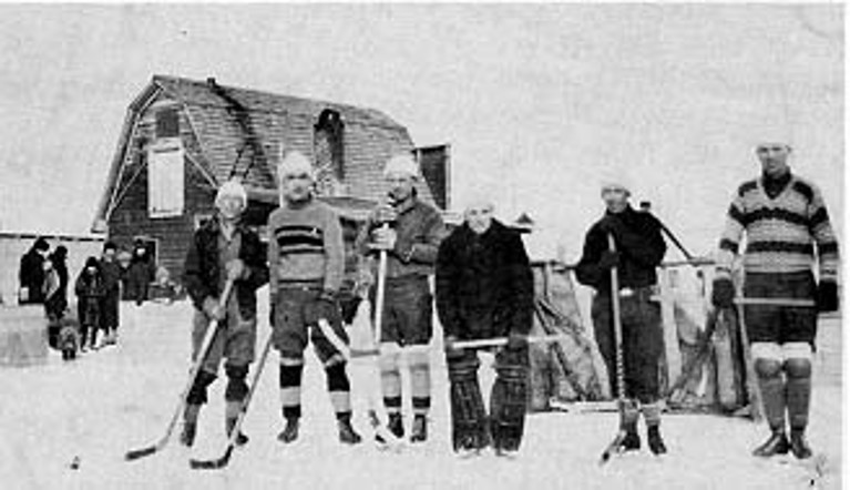 1925 Team Harold Hobden, Augie Bartling, George Bartling, Russel Milholland, Bill Hobden, Bill Bartling.