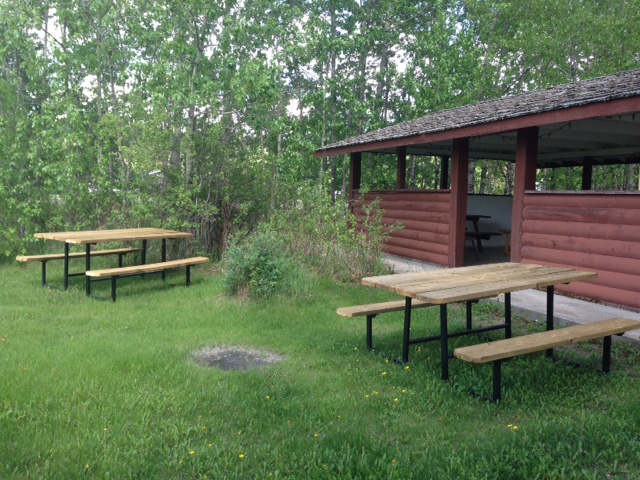 Lindbergh%20Picnic%20Tables%201.jpg