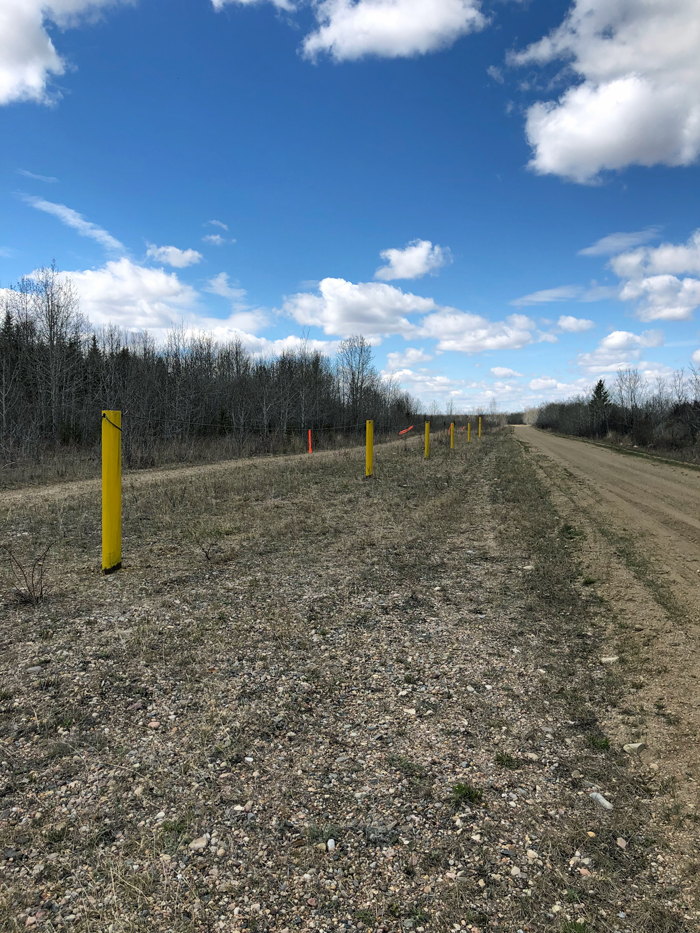 New-hitching-rails-at-the-gravel-pit---installed-by-2nd-Chance-Trail-Ride2.jpg